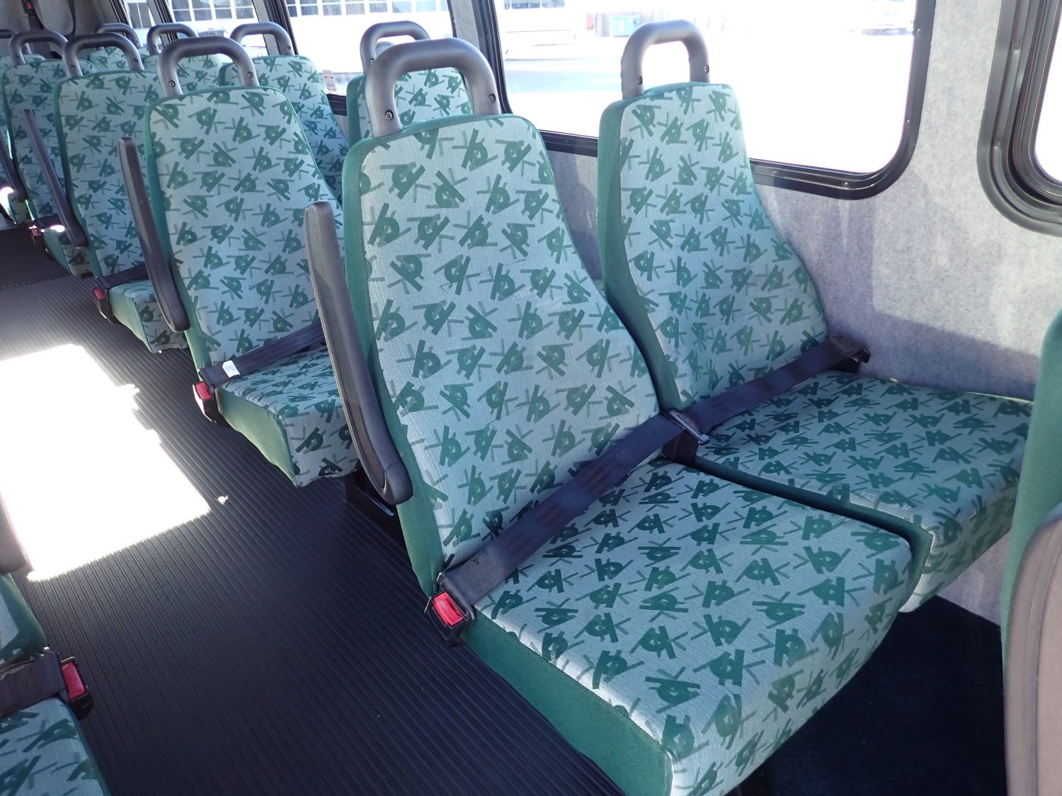 2009 Ameritrans 285 Lift Equipped Shuttle Bus S49728 - Image 8