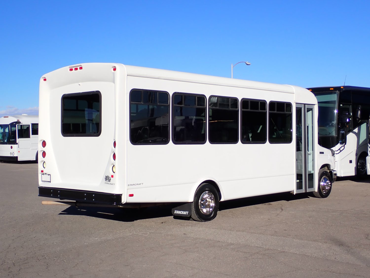 2012 Starcraft Allstar Shuttle Bus S96214 - Image 7
