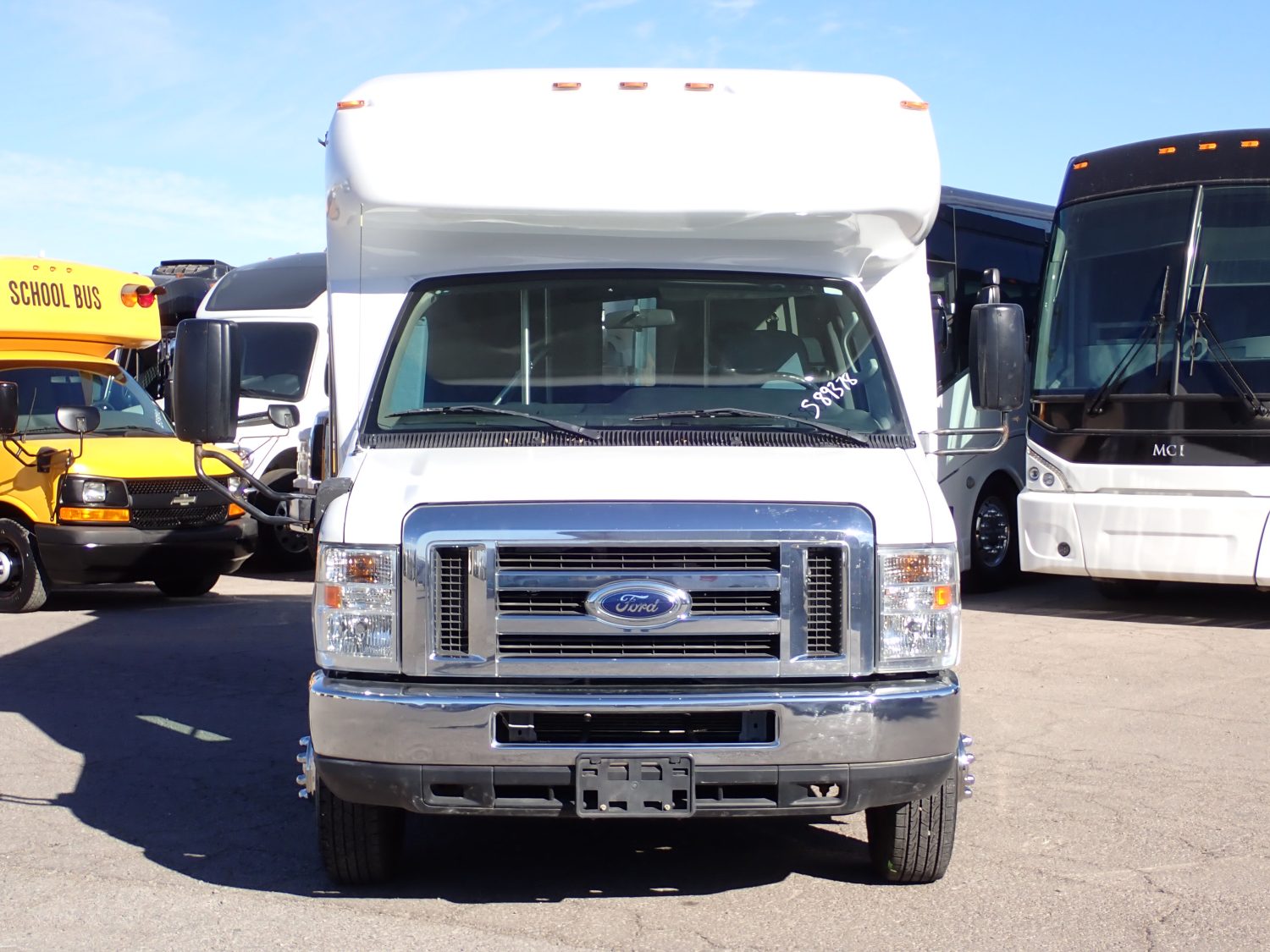 2012 Startrans Lift Equipped Shuttle Bus S89378 - Image 2