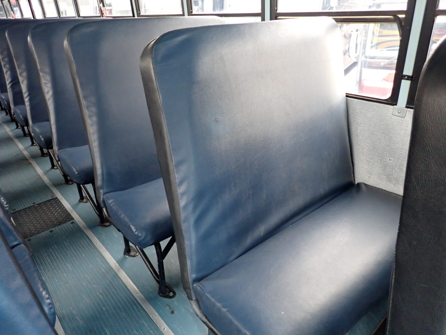 2011 Thomas Saf-T-Liner HDX School Bus B34975 - Image 8