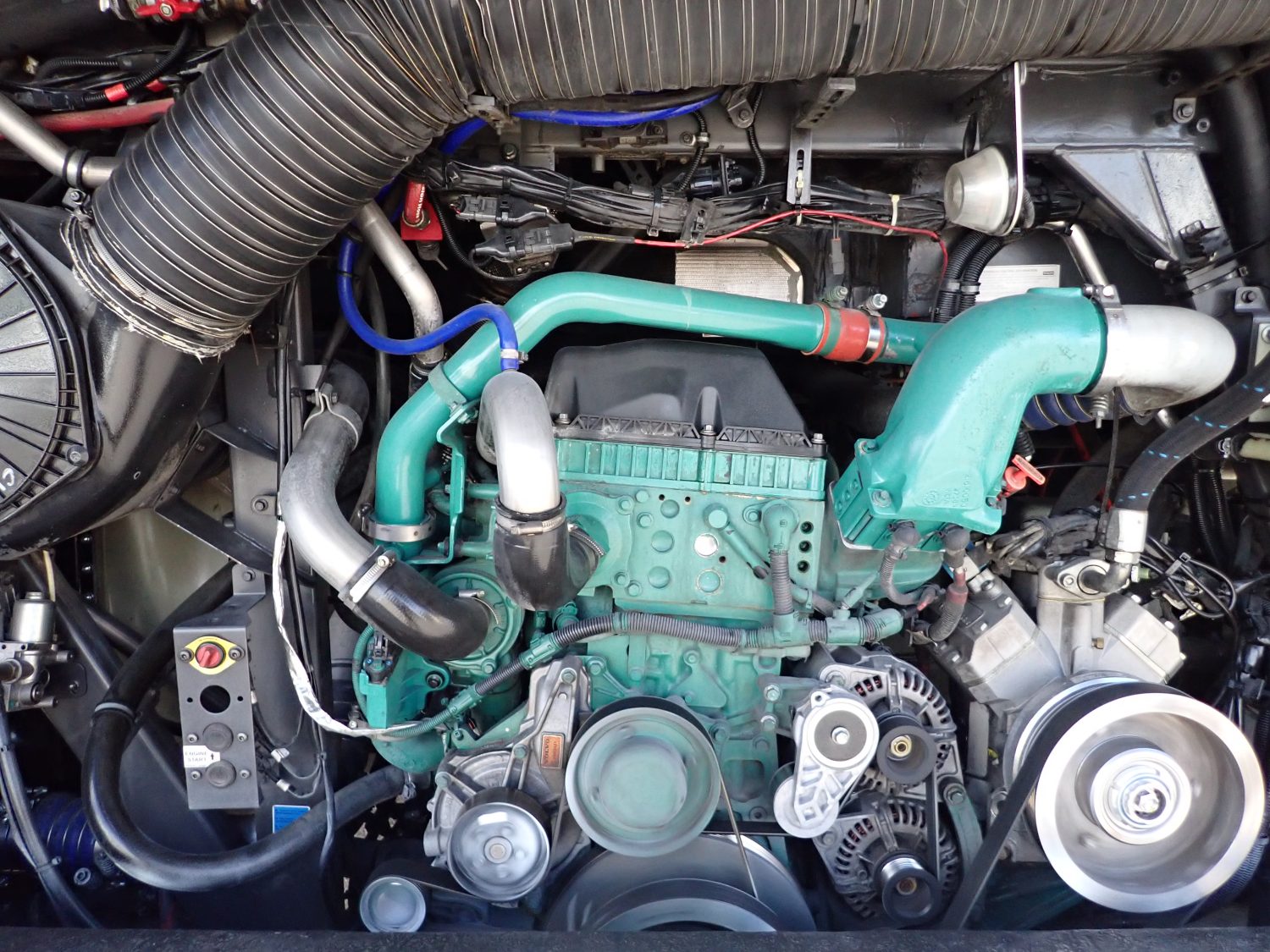 2017 Volvo 9700 Luxury Highway Coach C80647 - Image 12