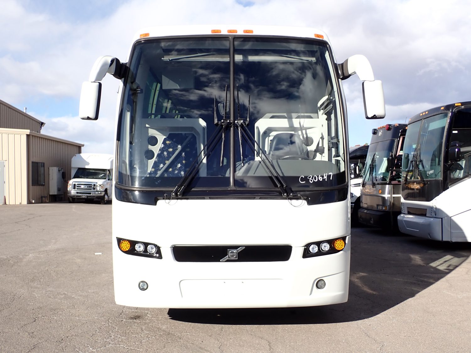 2017 Volvo 9700 Luxury Highway Coach C80647 - Image 2