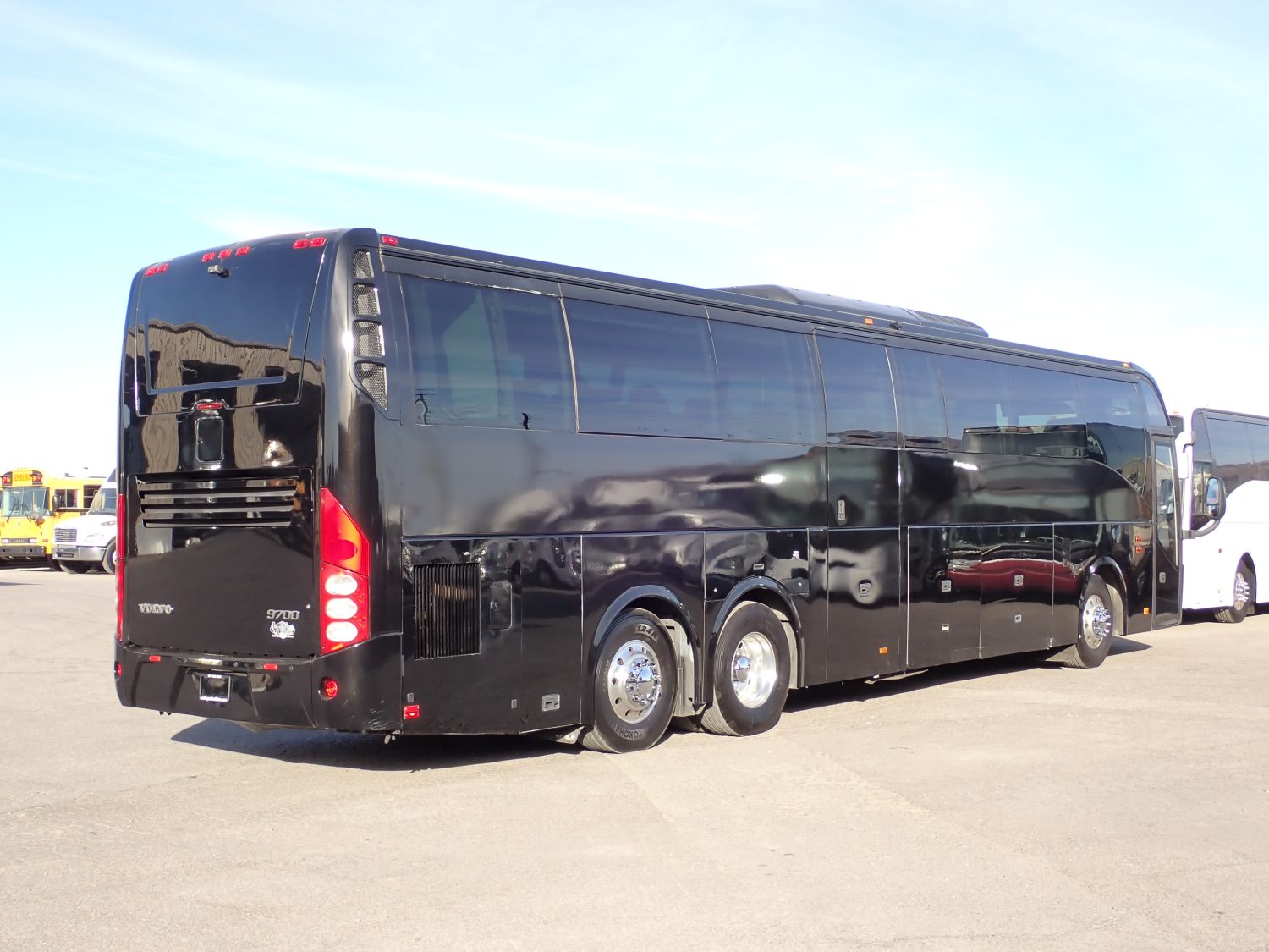 2020 Volvo 9700 Luxury Highway Coach C02565 - Image 7