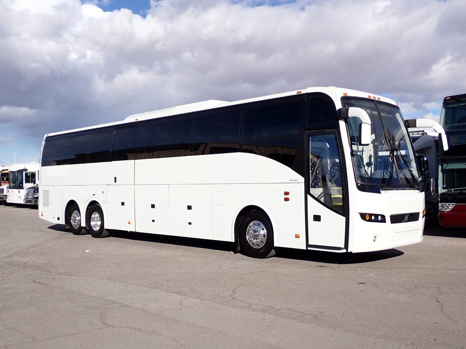 2017 Volvo 9700 Luxury Highway Coach C80647