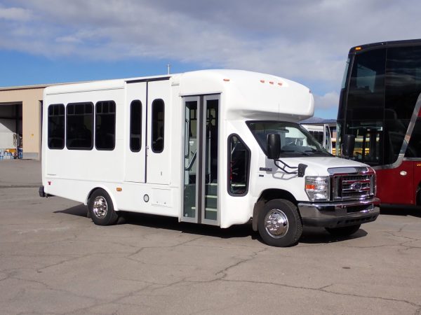 2018 Startrans Lift Equipped Shuttle Bus S38699