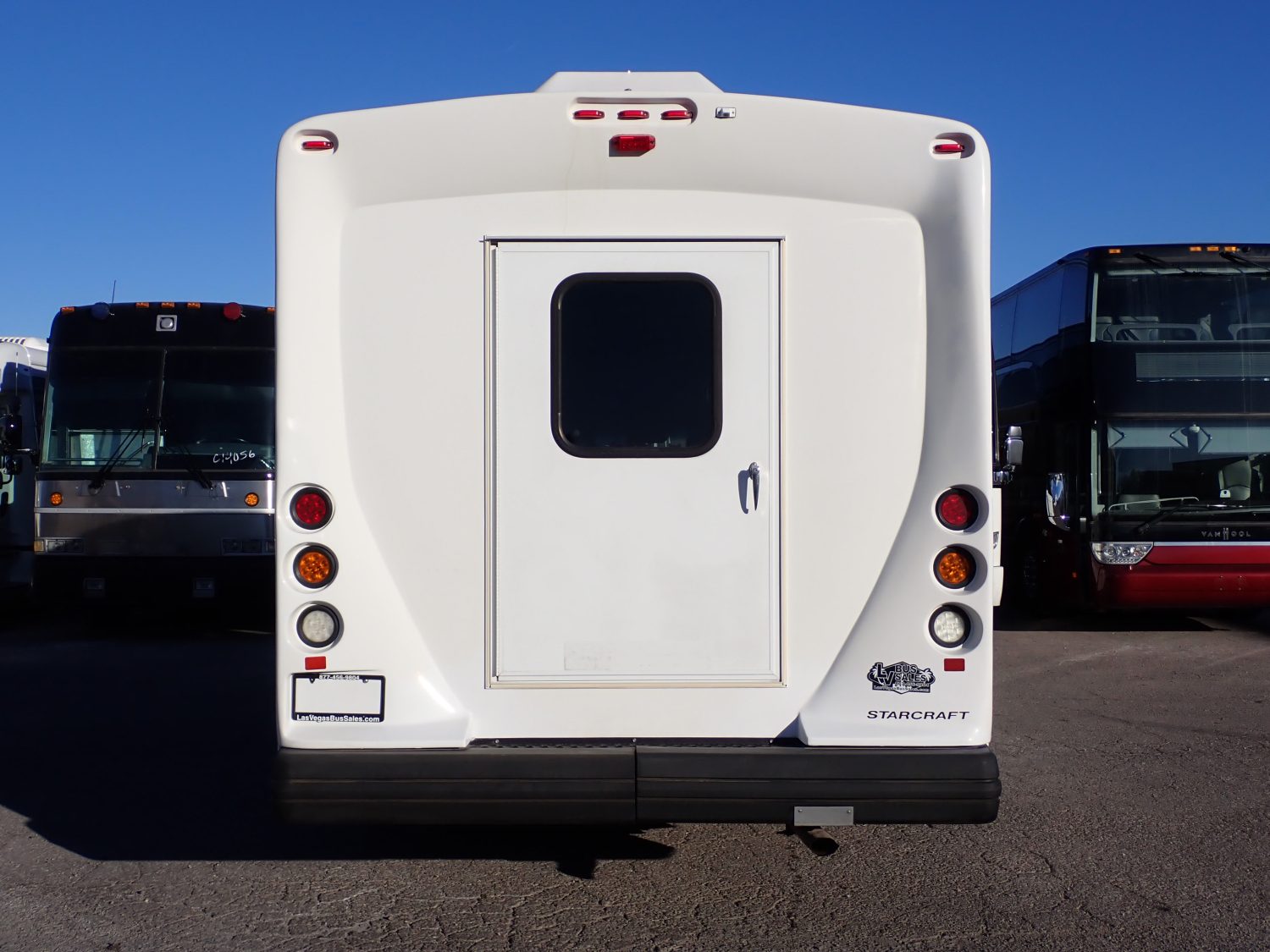 2016 Startrans Lift Equipped Shuttle Bus S55266 - Image 6