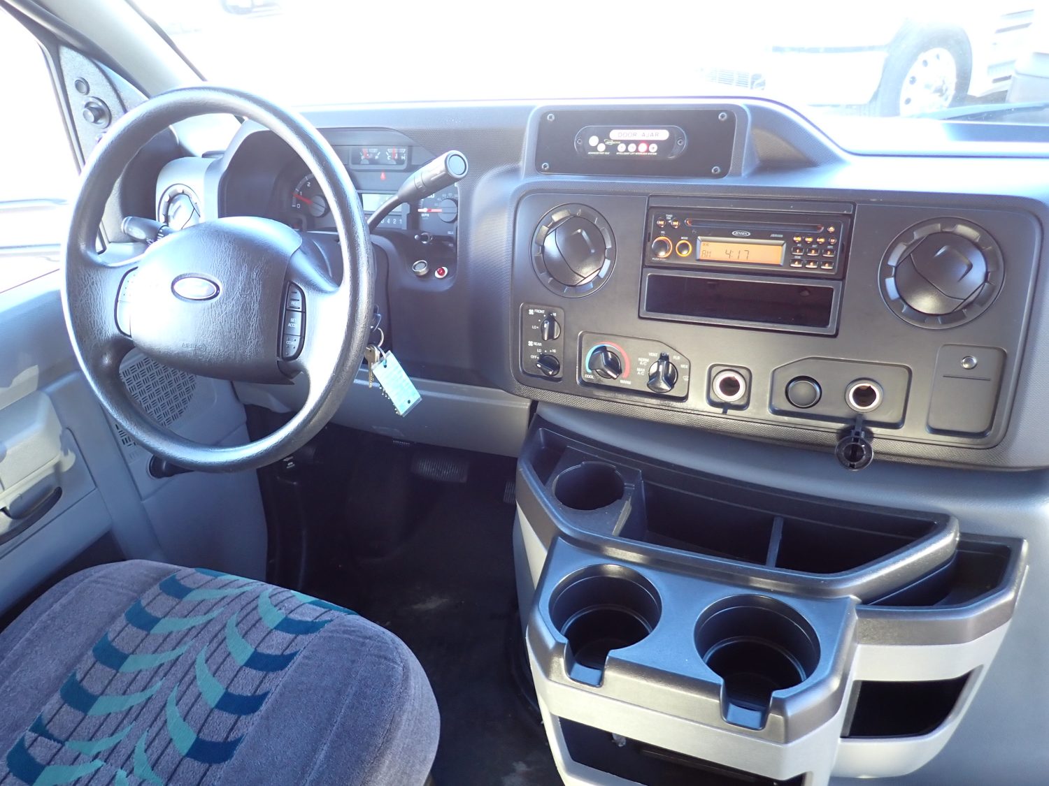 2016 Startrans Lift Equipped Shuttle Bus S55266 - Image 11