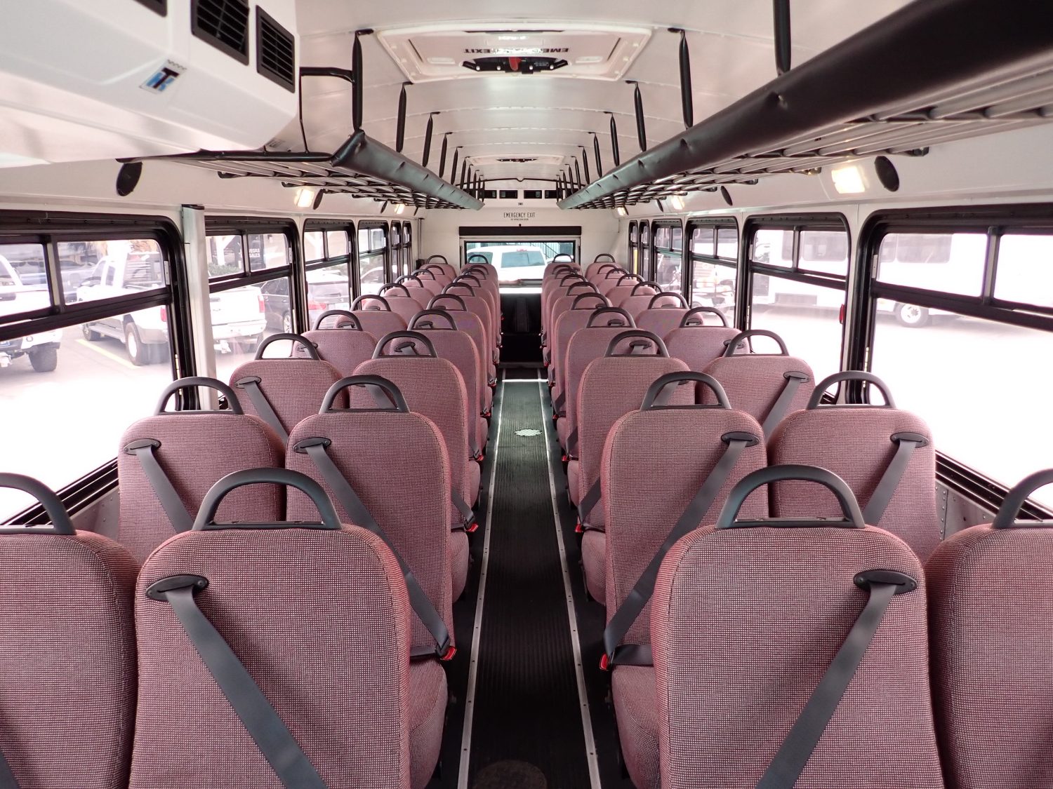 2018 Blue Bird All American Passenger Bus B42682 - Image 9