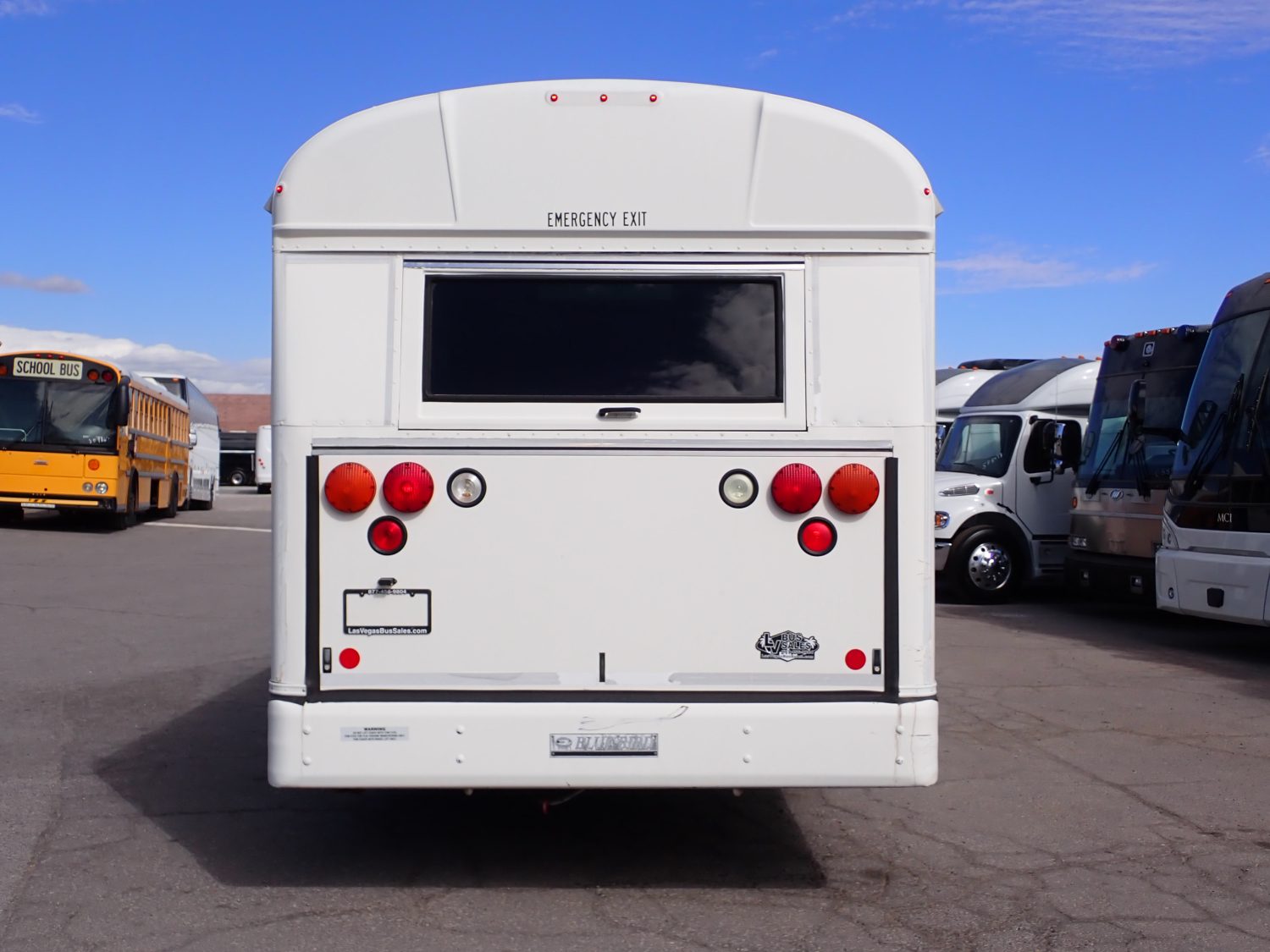 2014 Blue Bird All American Passenger Bus B04807 - Image 6