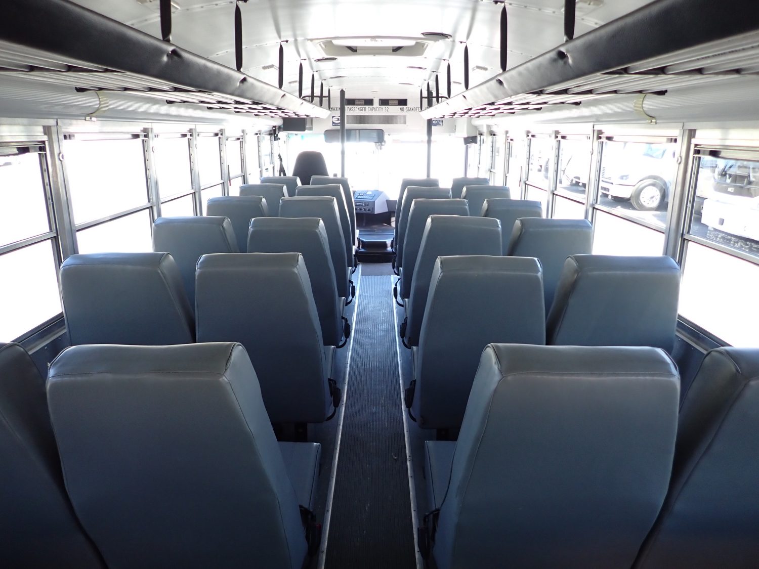 2014 Blue Bird All American FE Passenger Bus B06700 - Image 10