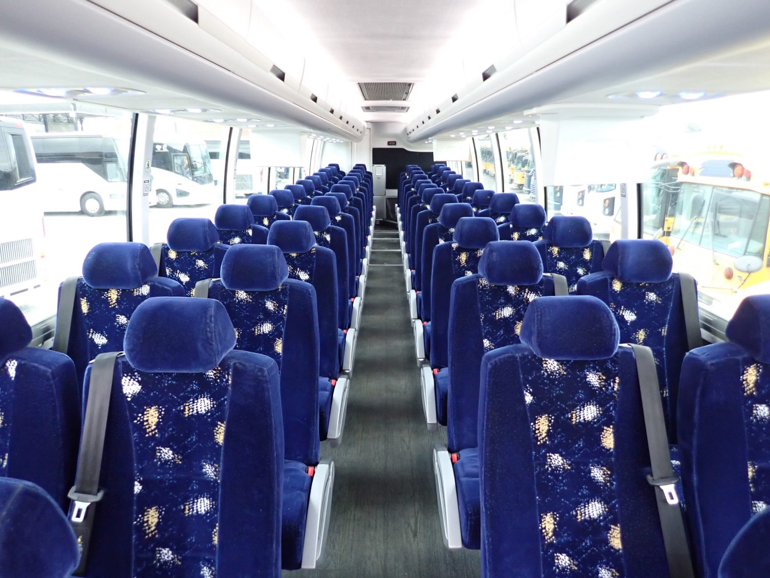 2019 Volvo 9700 Luxury Highway Coach C92439 - Image 9