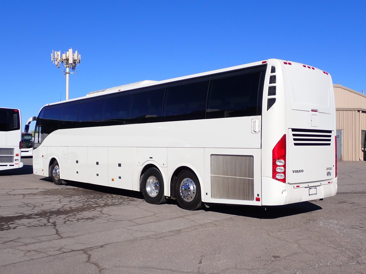 2019 Volvo 9700 Luxury Highway Coach C92439 - Image 5