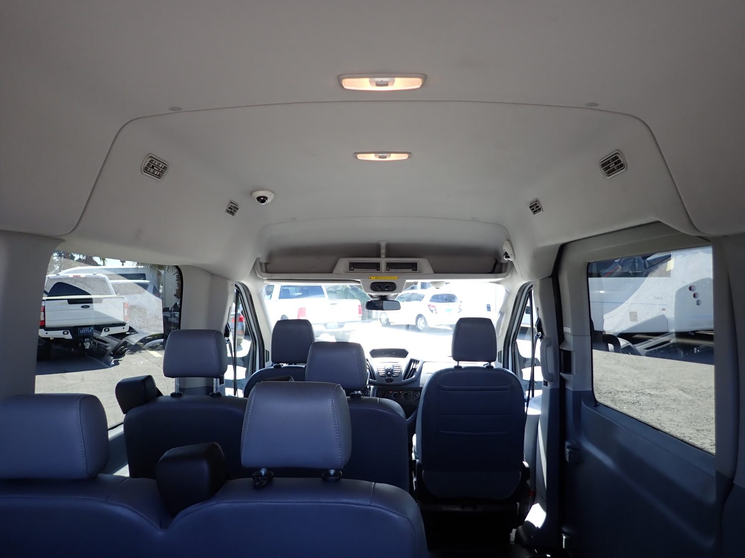 2019 Ford Transit Passenger Van S47425 - Image 10