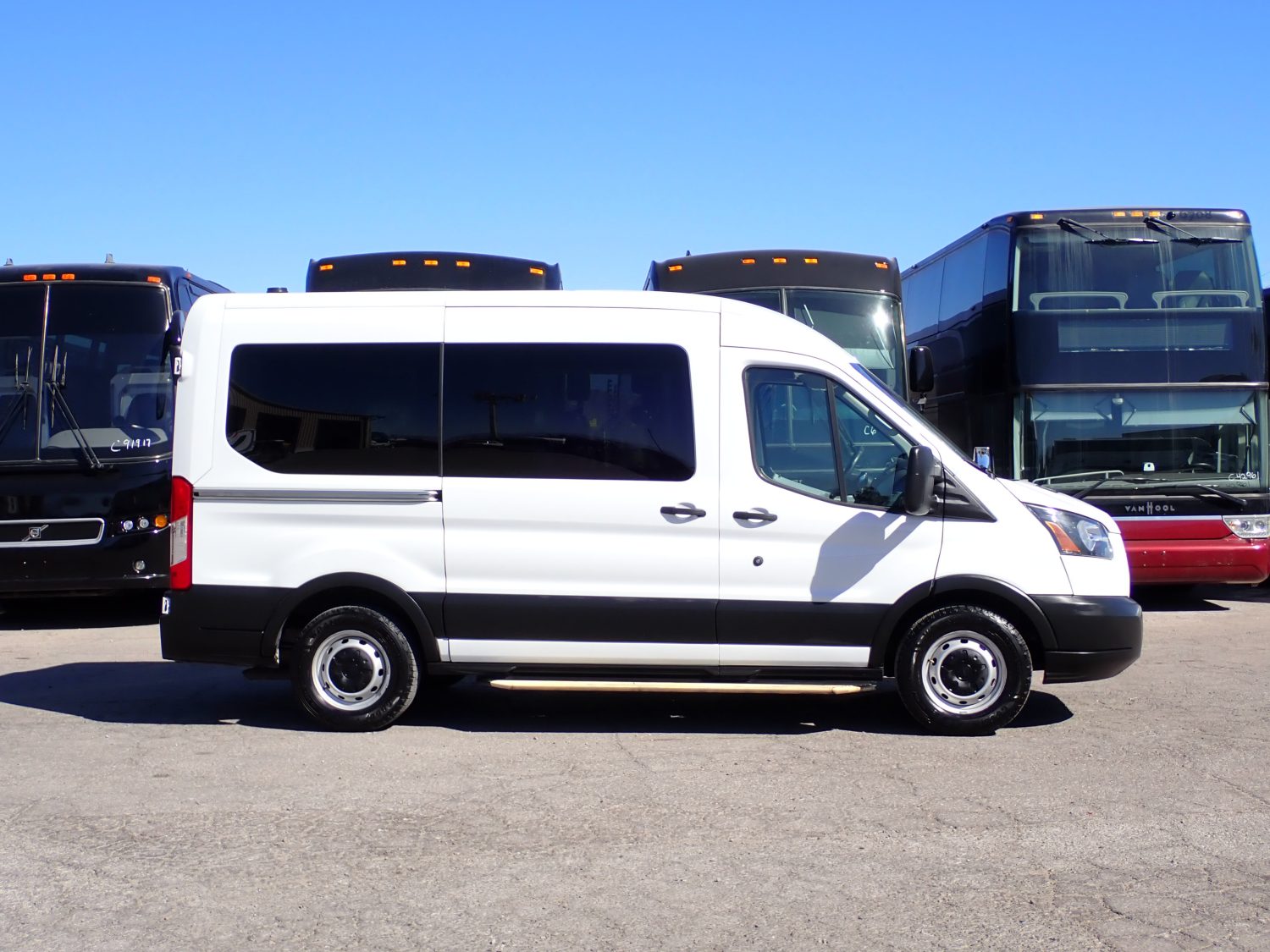 2019 Ford Transit Passenger Van S42867 - Image 4