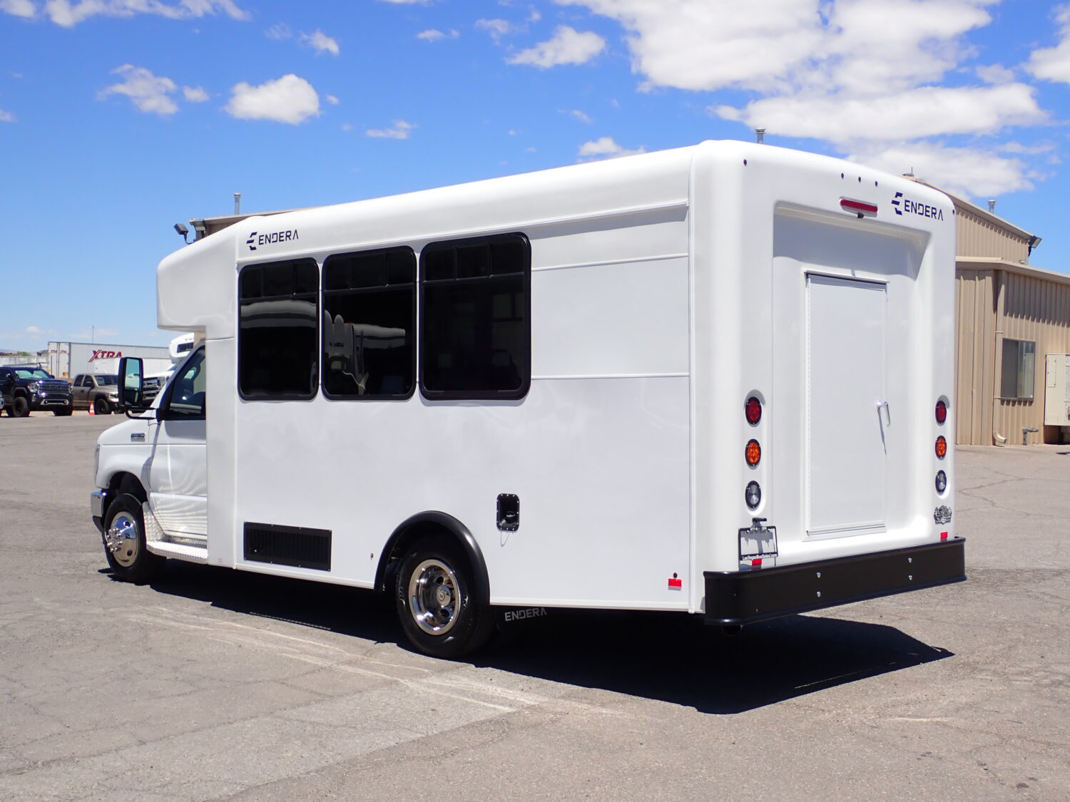 NEW 2026 Endera Shuttle Bus S03036 - Image 5