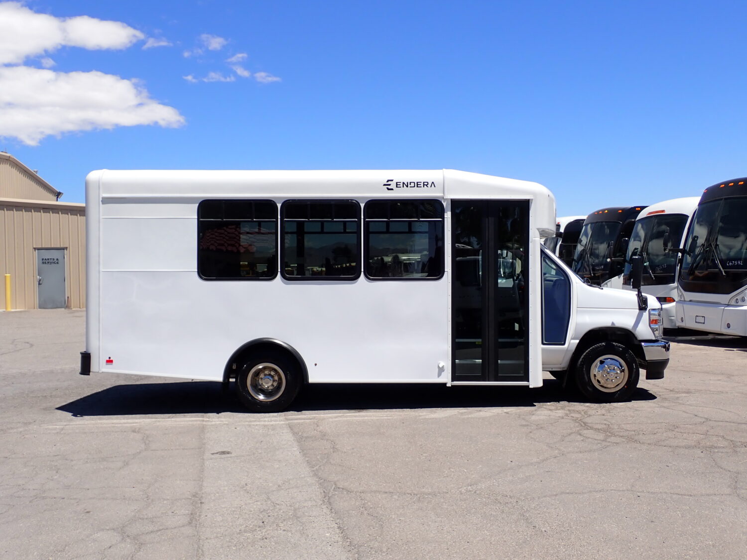 NEW 2026 Endera Shuttle Bus S03036 - Image 4