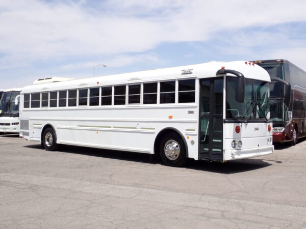 2013 Thomas Saf-T-Liner HDX Passenger Bus B52845