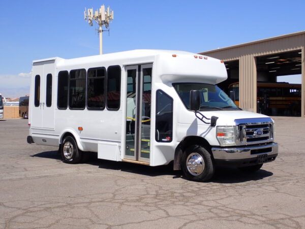 2016 ElDorado Aerotech Lift Equipped Shuttle Bus S20990