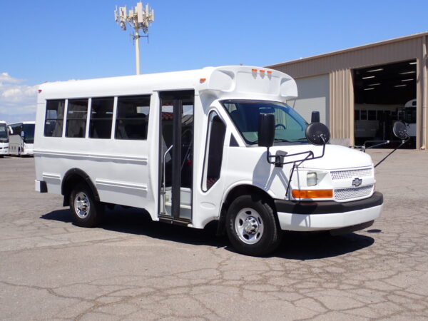 2014 Blue Bird Micro Bird Daycare Bus B12658