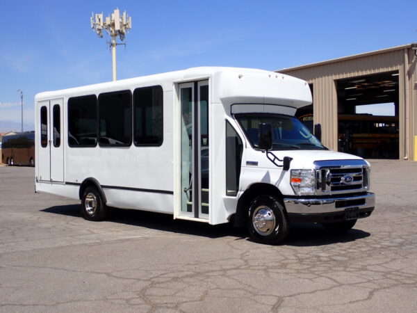 2017 ElDorado Advantage Lift Equipped Shuttle Bus S16545