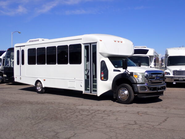 2016 Starcraft Allstar XL Lift Equipped Shuttle Bus S88578