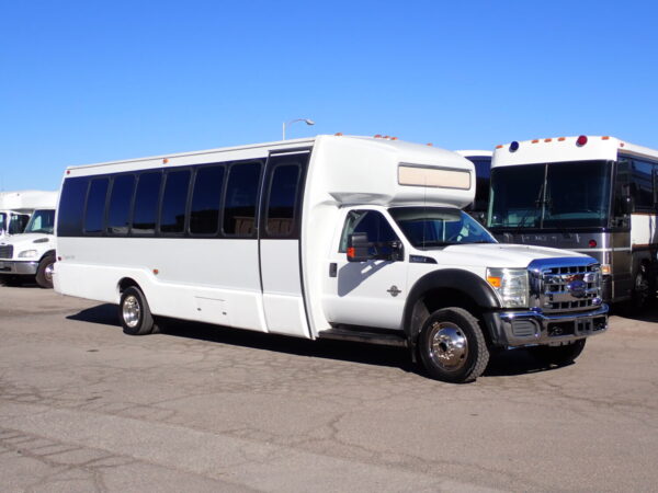 2013 Krystal Koach K33 4x4 Shuttle Bus S70852